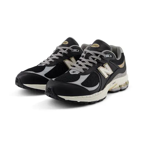 New Balance 2002R Black