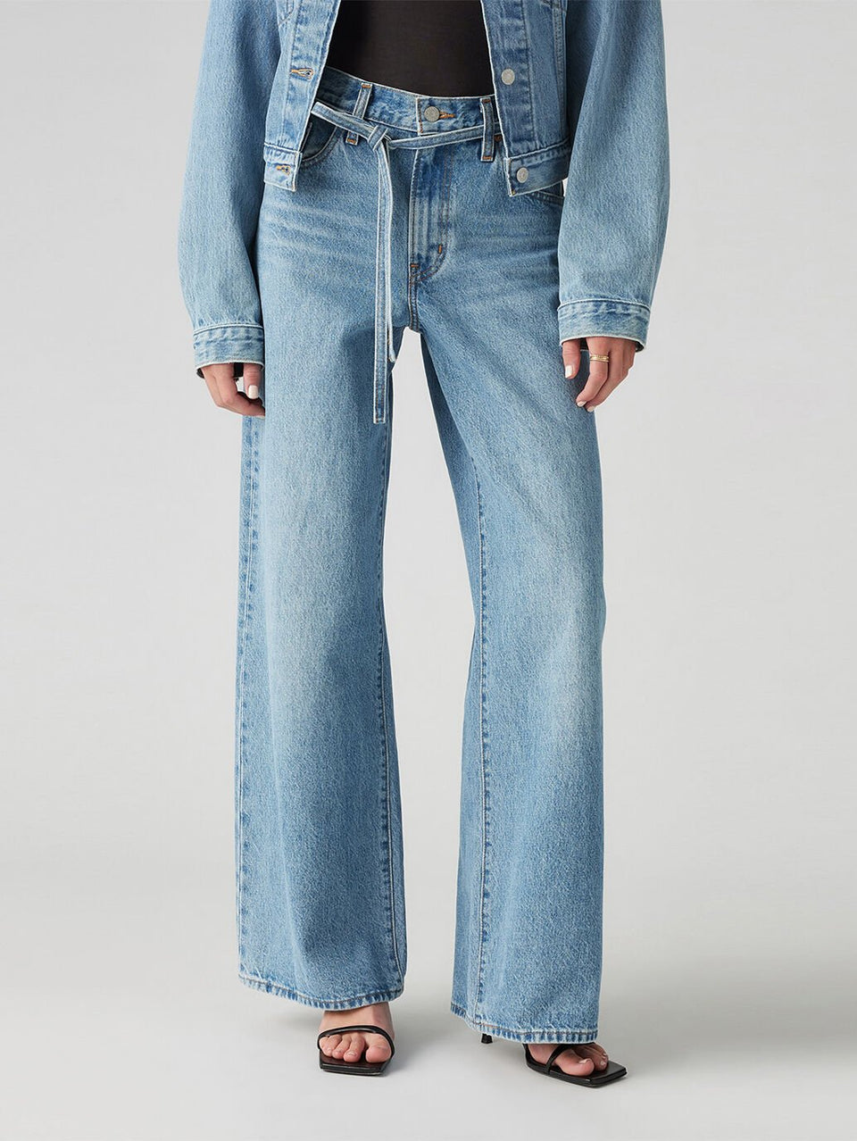 Levi's Womens XL Straight Jeans - Thanks Friend