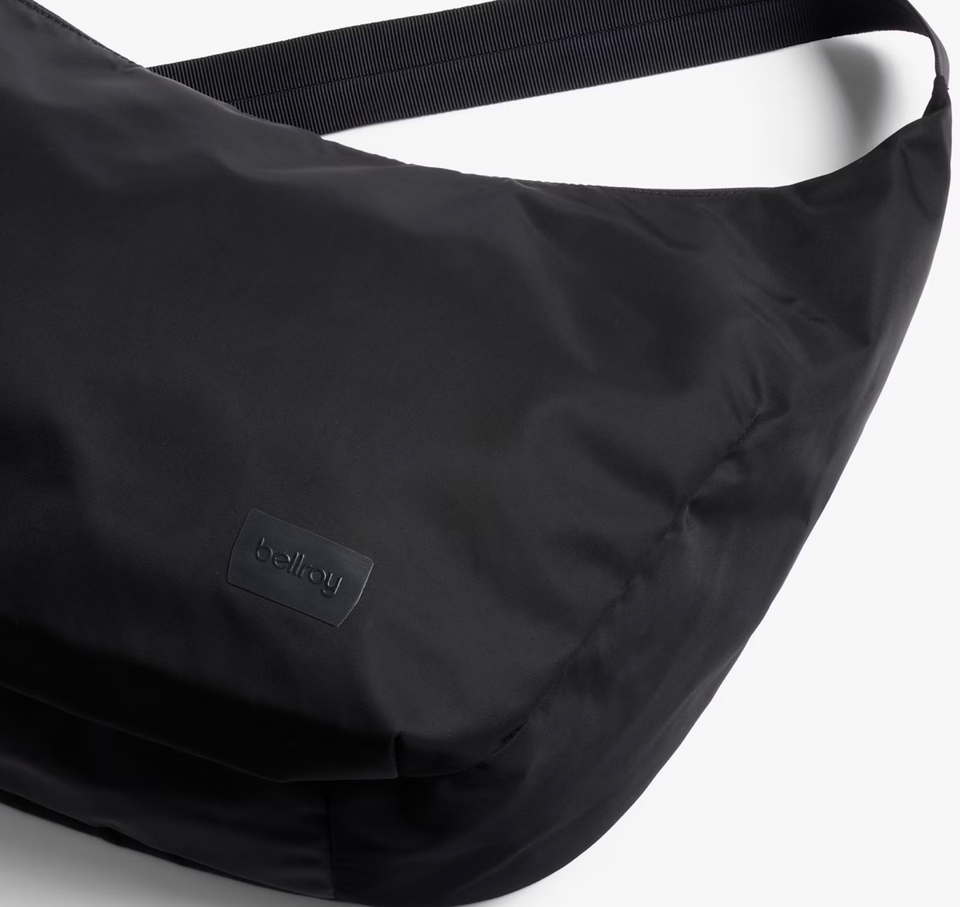 Bellroy Laneway Crescent Bag 12L - Ink
