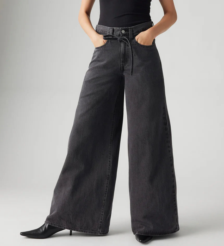 Levi's Women's XL Superwide Jeans - Don't Cut