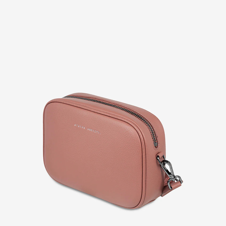 Status Anxiety Plunder With Webbed Strap Dusty Rose