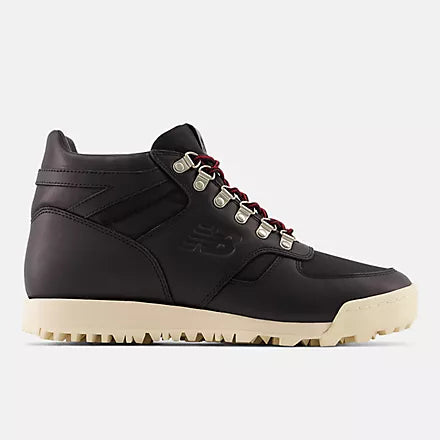 New Balance Rainier Black with macadamia nut and nb scarlet