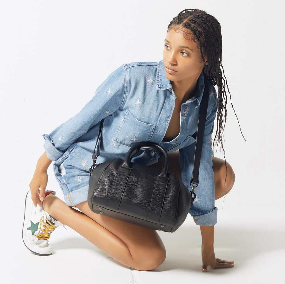 Status Anxiety As She Pleases Bag Black