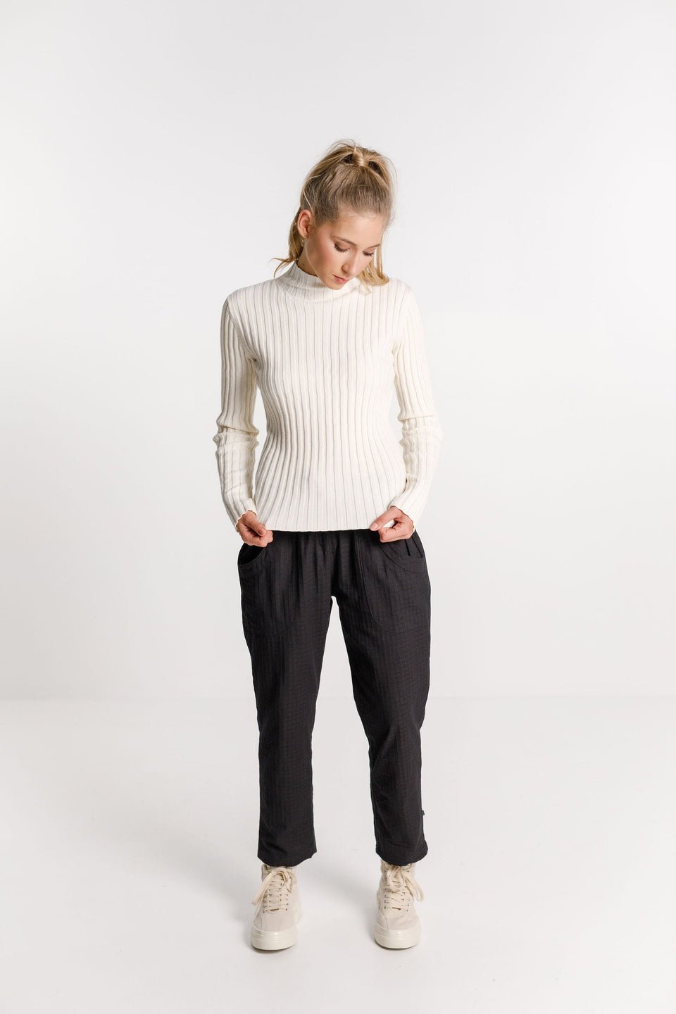 Thing Thing Turtle Neck Whipped Cream