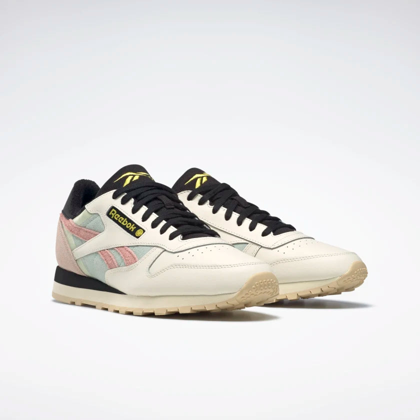 Reebok classic 2025 yellow shoes