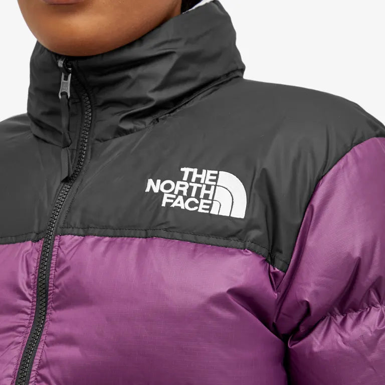 The North Face Women's 1996 Retro Nuptse Jacket Black Currant Purple