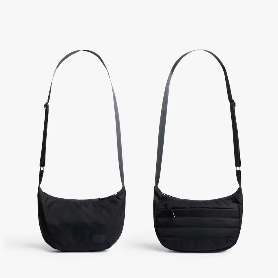 Bellroy Laneway Crescent Bag 2.5L - Black