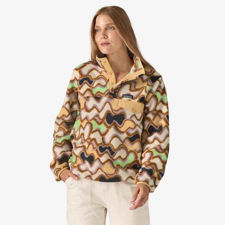 Patagonia Women's Lightweight Synchilla® Snap-T® Pullover - Small Currents: Natural - Stencil