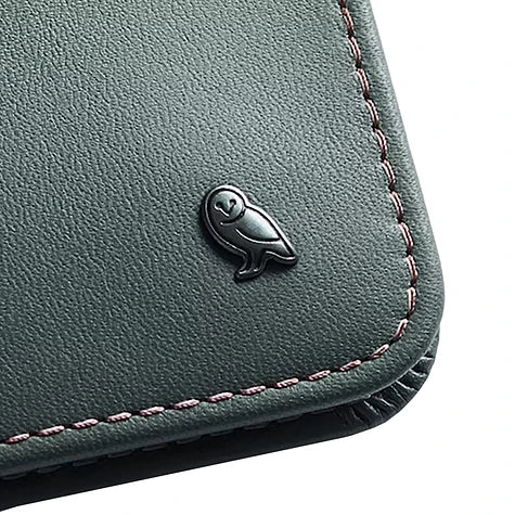 Bellroy Hide & Seek Hi Wallet Everglade - Stencil
