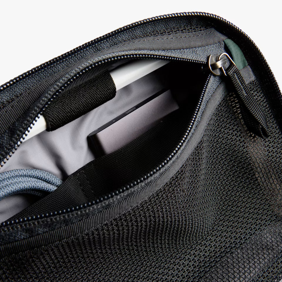 Bellroy Lite Tech Kit - Spruce