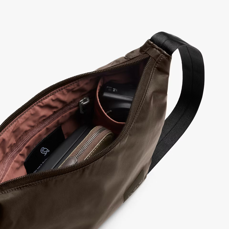 Bellroy Laneway Crescent Bag 2.5L - River Rock