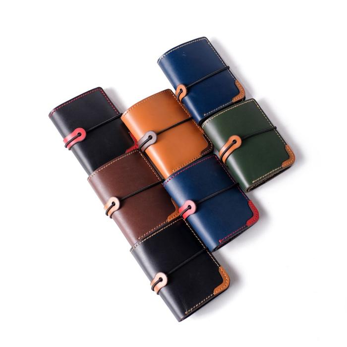Philo Goods Mica Wallet 26 Card Slots - Navy / Tan