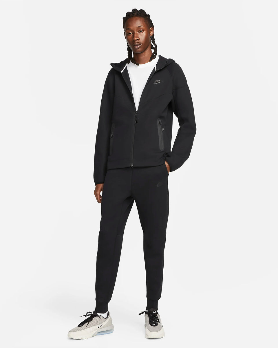 Nike Men's Sportswear Tech Fleece Slim Fit Joggers Black/Black