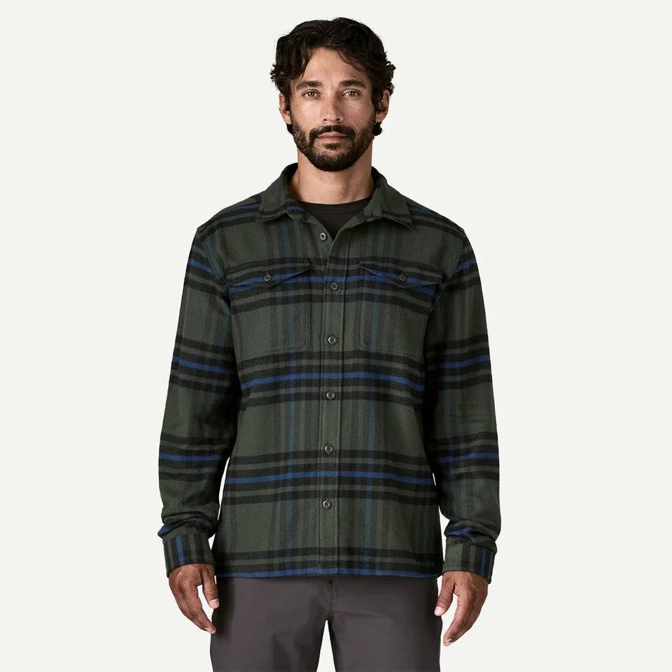 Patagonia Men's Fjord Flannel Shirt - Catch : Old Growth Green - Stencil