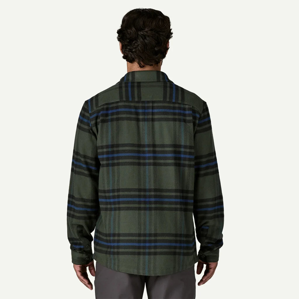 Patagonia Men's Fjord Flannel Shirt - Catch : Old Growth Green - Stencil