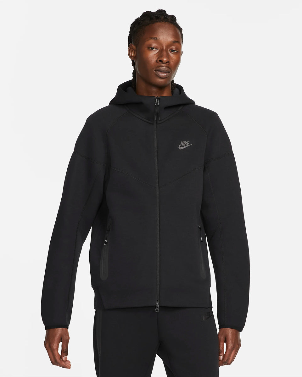 Nike tech fleece windbreaker discount