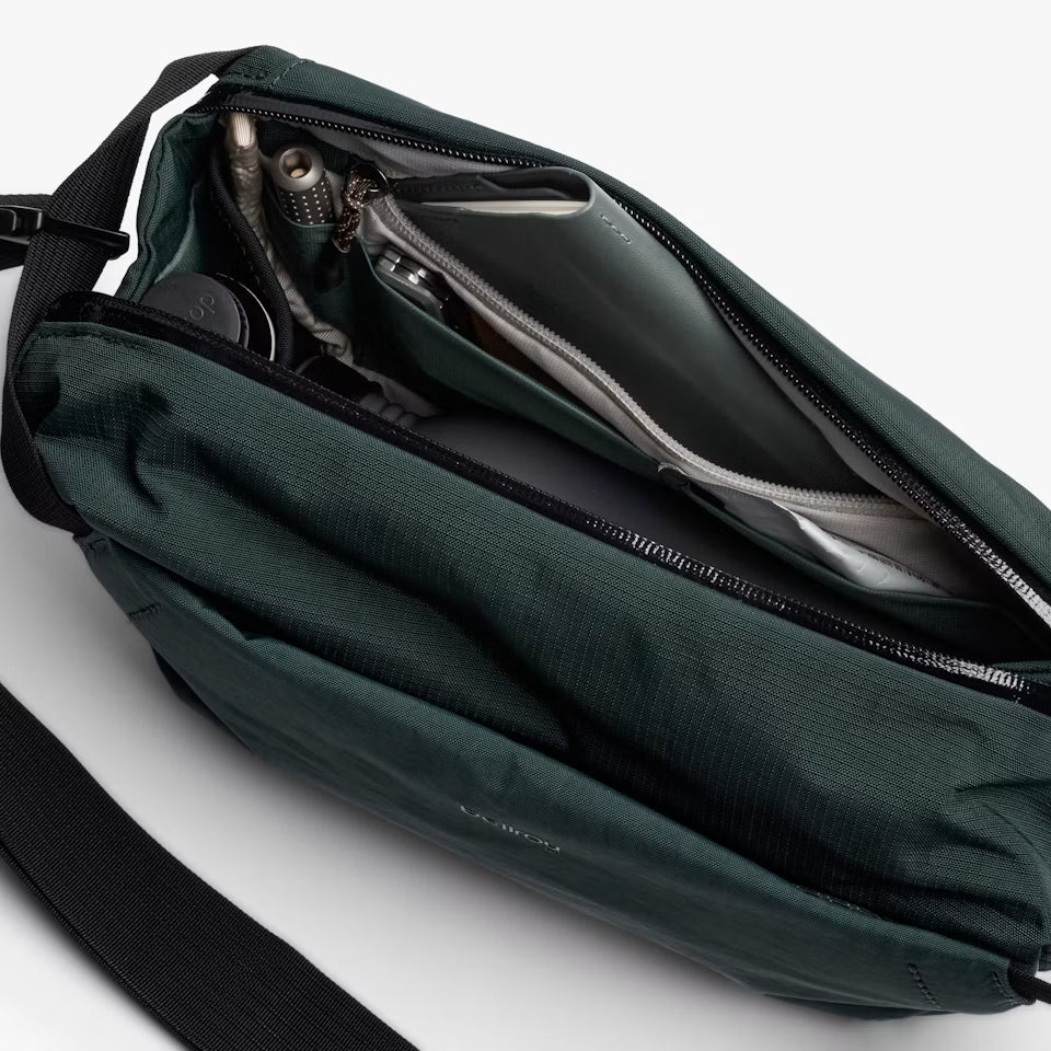 Bellroy Venture Sling 6L - Deep Ocean
