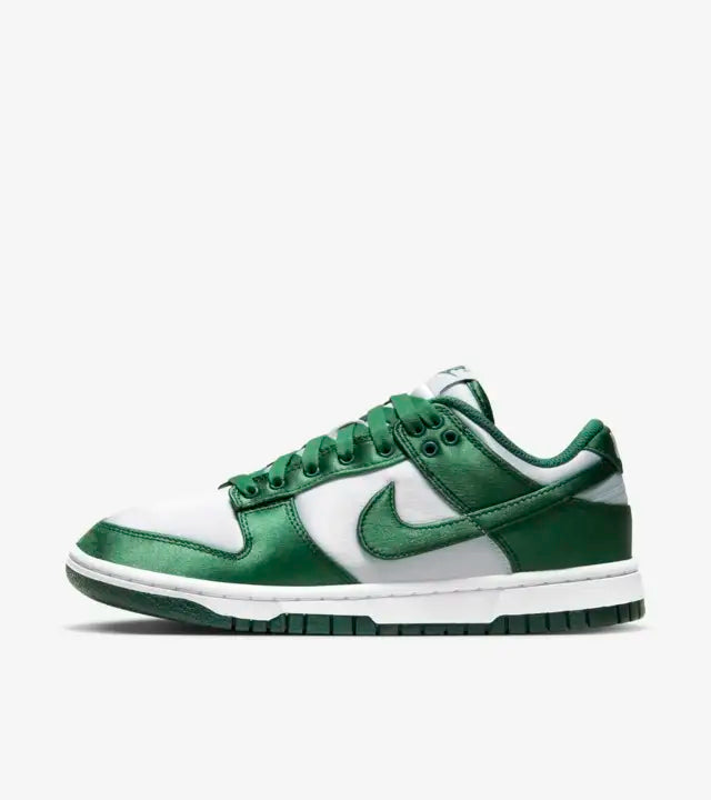 Nike Women's Dunk Low Ess Satin White/Team Green - Stencil