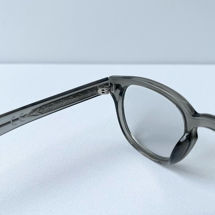 Flawless Eyewear Tosh Grey Clear Discolouration Frame / Photochomic Lens