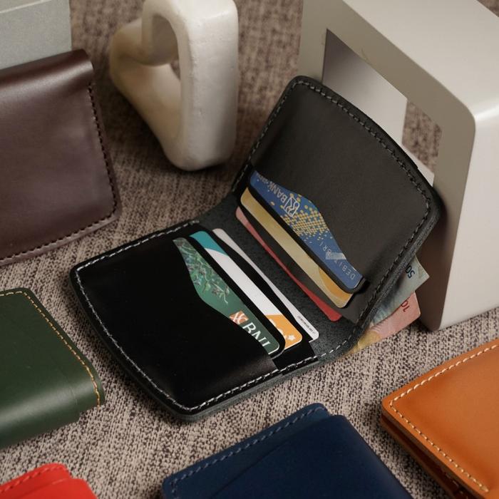 Philo Goods Bifold Wallet with outer Pocket - Green