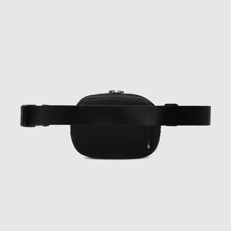 Nike Aura Crossbody Bag (2L) - Black