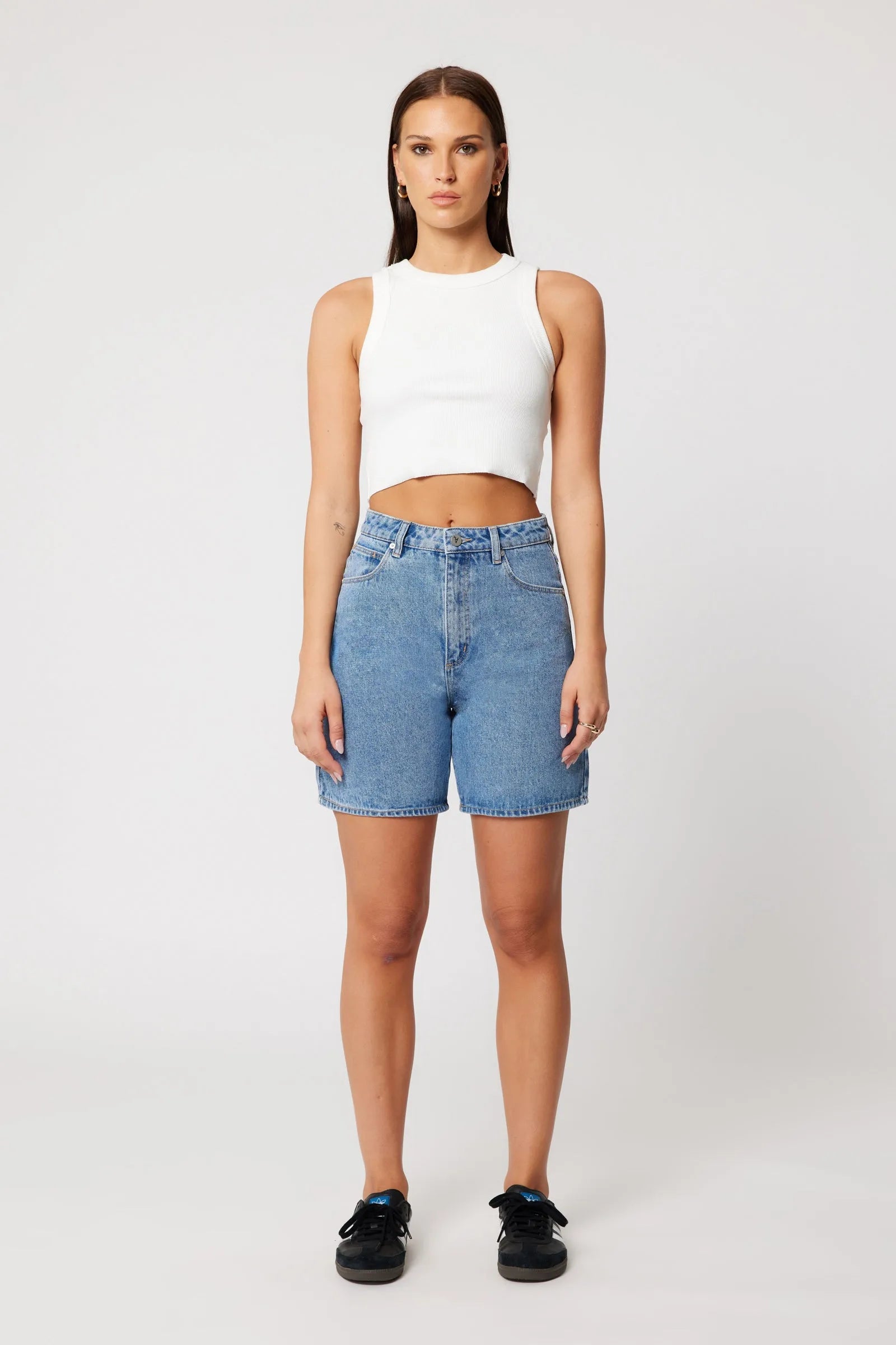 Abrand A Carrie Short - Naomi Mid Vintage Blue - Stencil