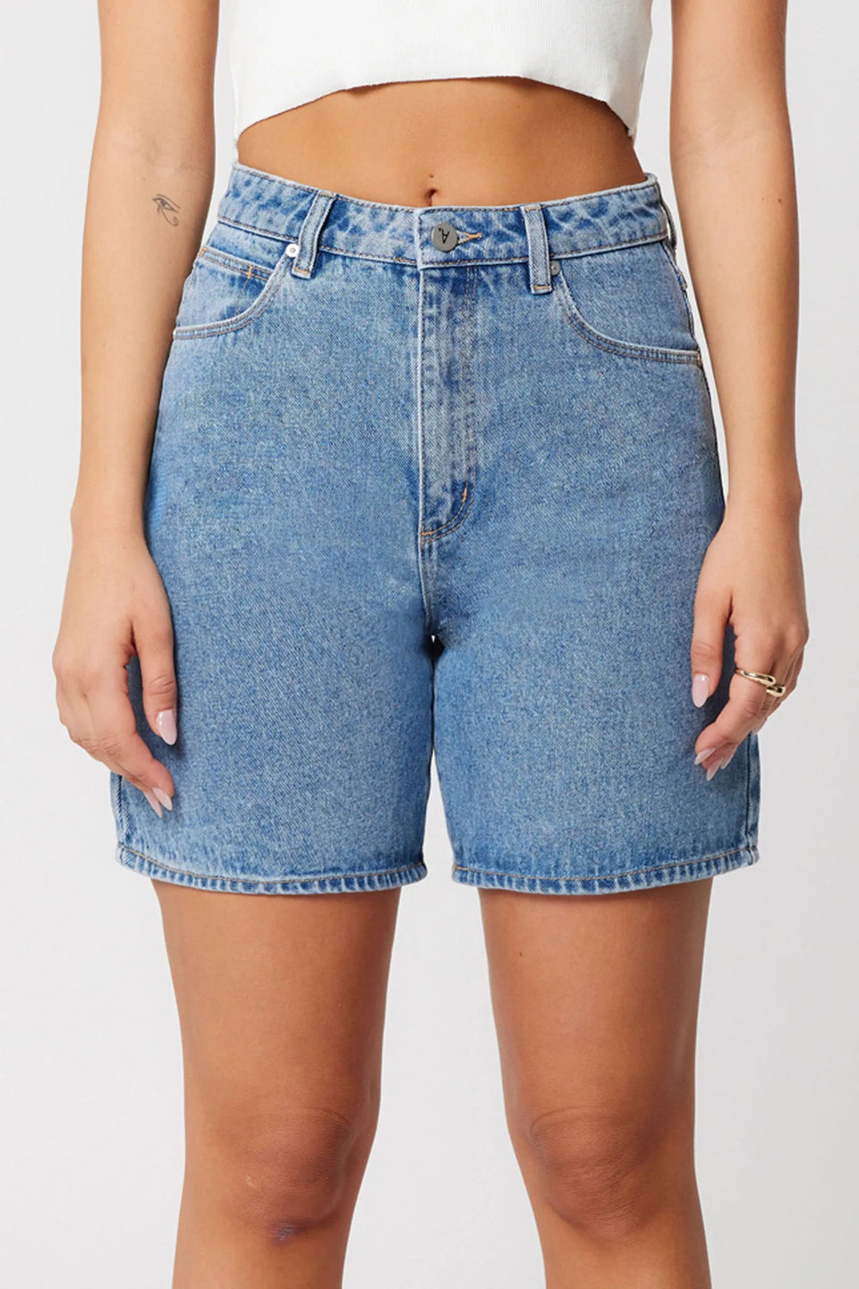 Abrand A Carrie Short - Naomi Mid Vintage Blue