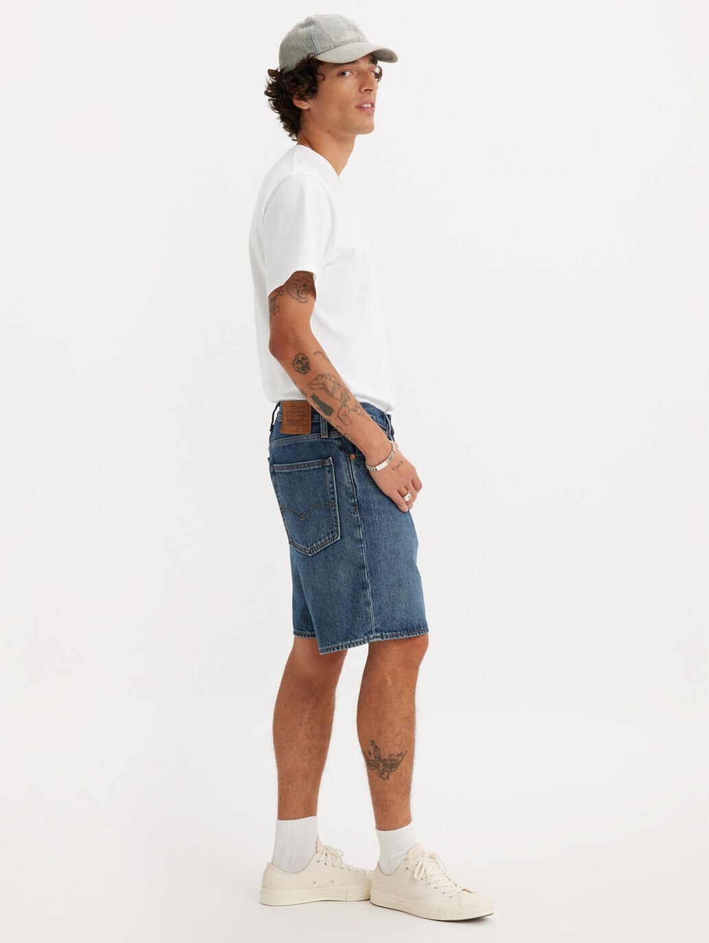 Levi's Men's 468 Stay Loose Short - Picnic and Friends Short - Stencil