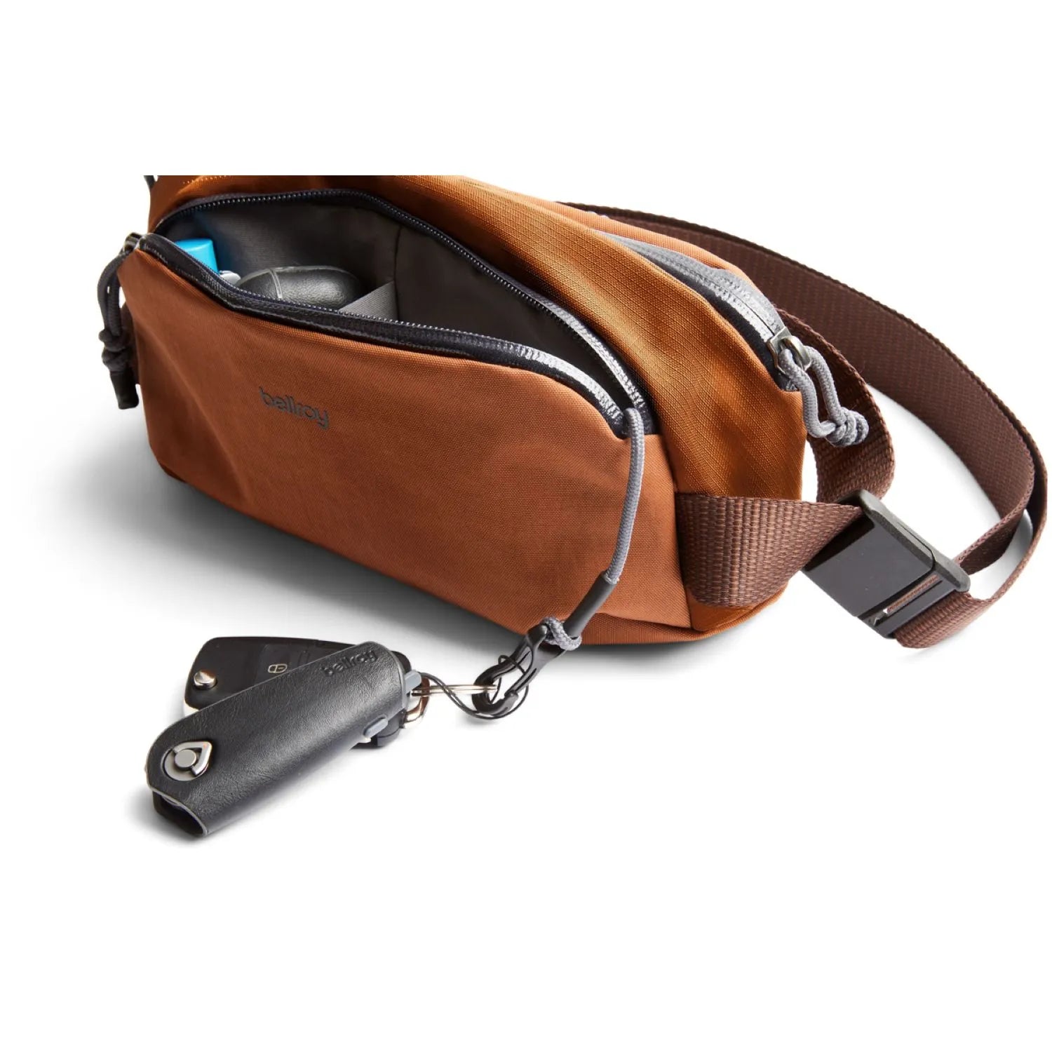 Bellroy Venture Ready Sling 2.5L Bronze - Stencil