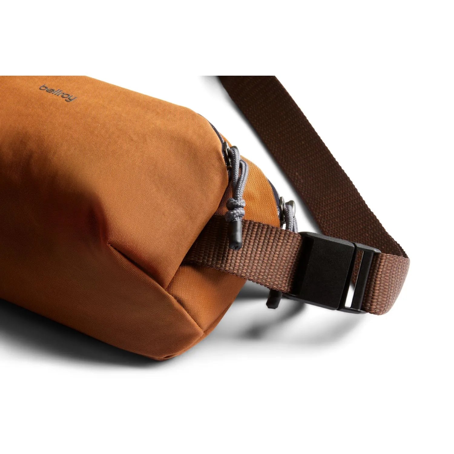 Bellroy Venture Ready Sling 2.5L Bronze - Stencil