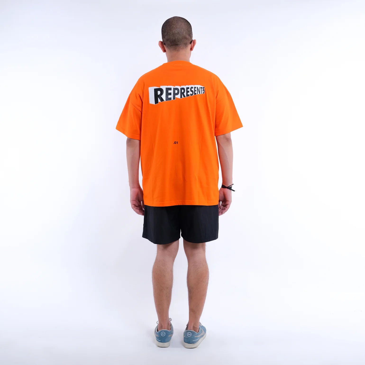 Paper Relax Short - Black - Stencil