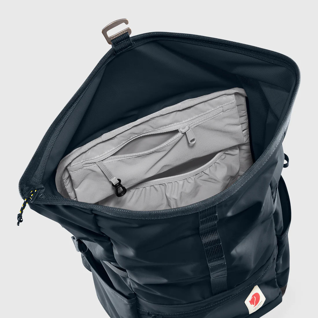 Fjallraven High Coast Foldsack 24 - Black - Stencil