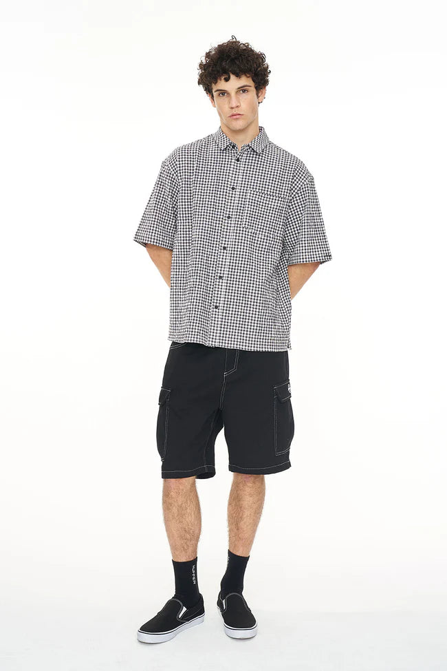 Huffer Crosby SS Shirt - Black/Ivory