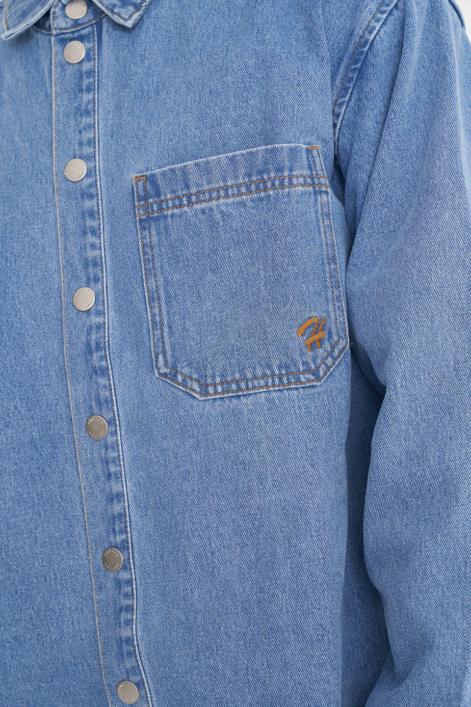 Huffer Denim Cube Shirt - Mid Wash