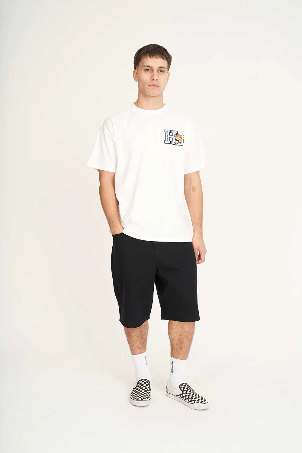Huffer Block Tee 220/Big Cat - Chalk - Stencil