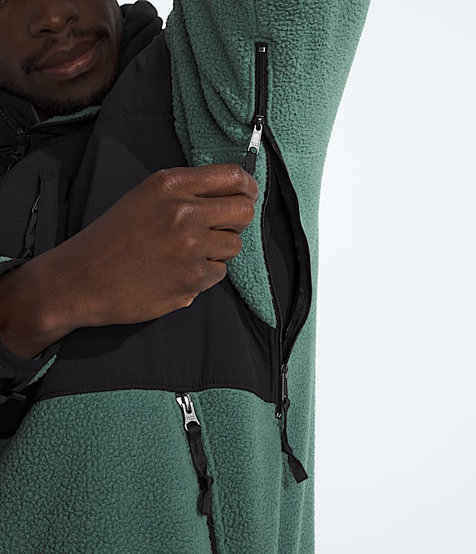 The North Face Men’s Retro Denali Jacket - Duck Green - Stencil
