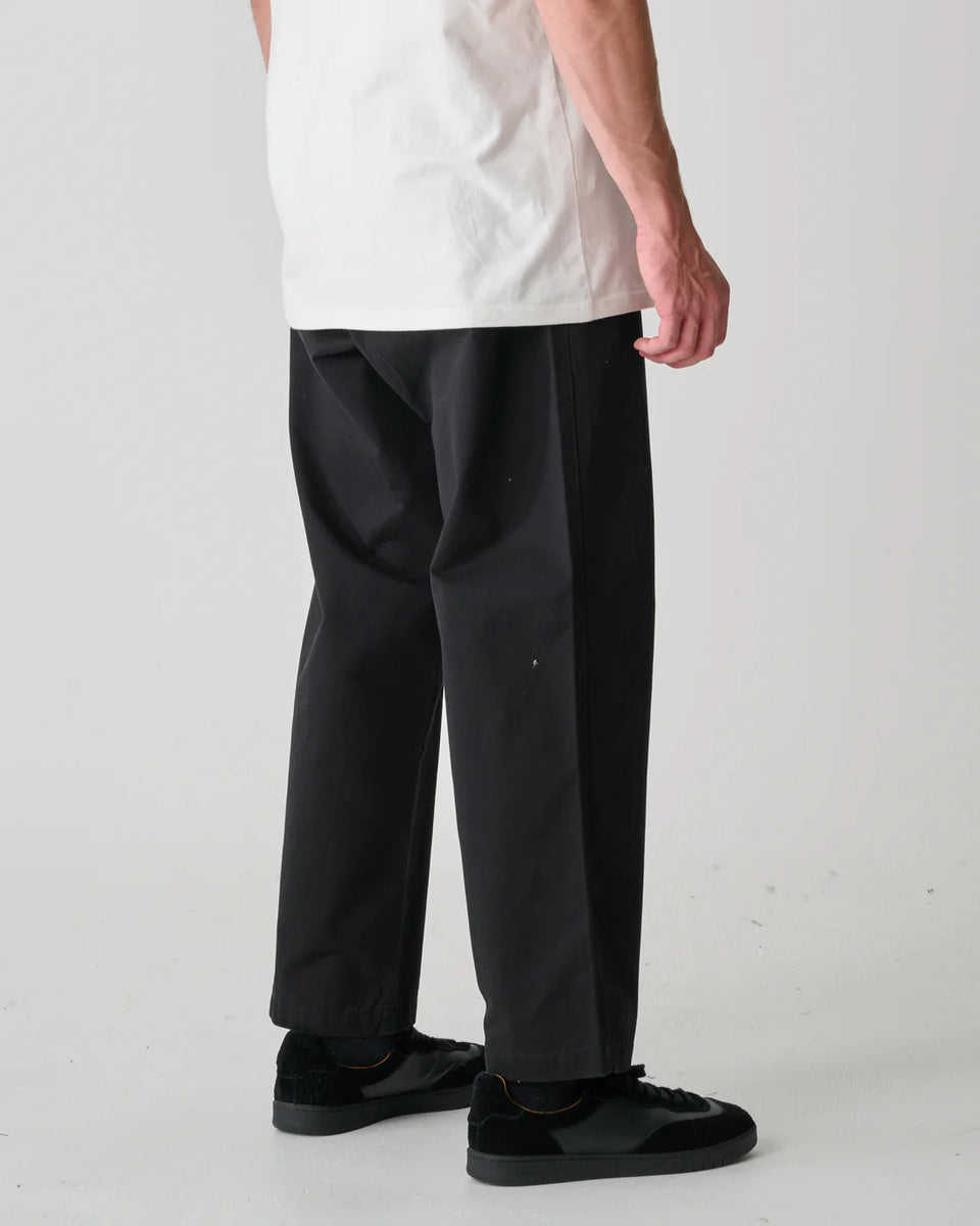 S-Double Classic Cut Chino - Black