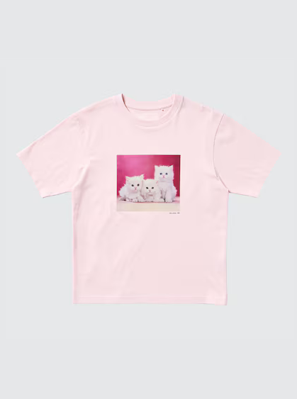 Uniqlo Women's Cat Photographs UT Graphic T-Shirt - 10 Pink