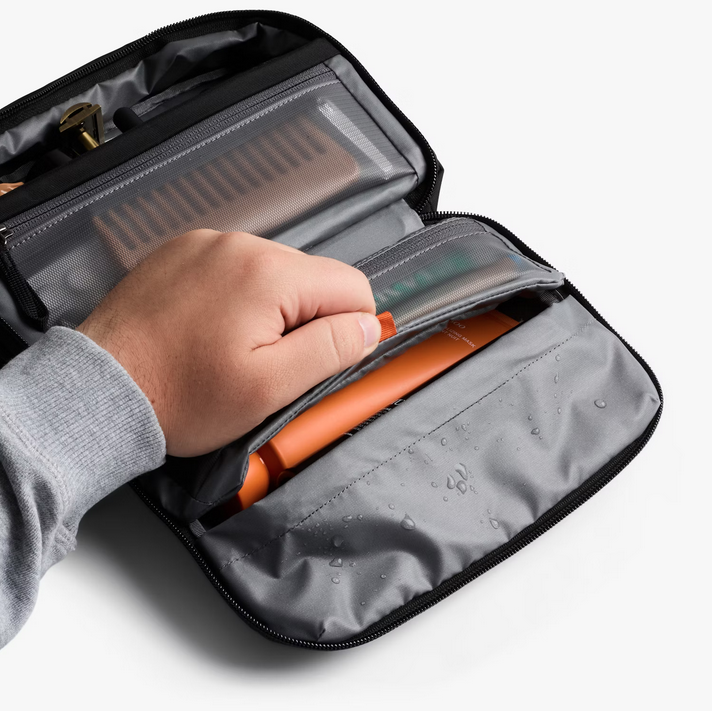 Bellroy Hanging Toiletry Kit - Black - Stencil