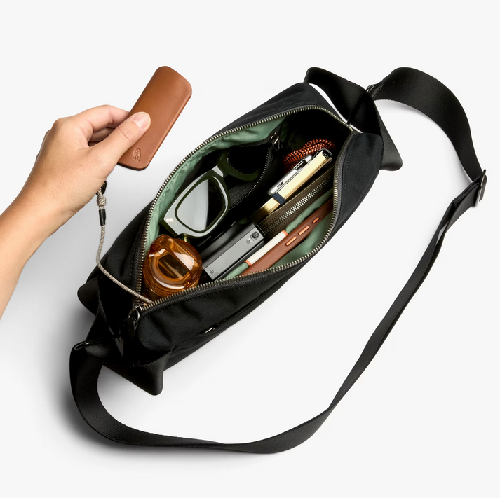 Bellroy Classic Sling 5L - Black - Stencil