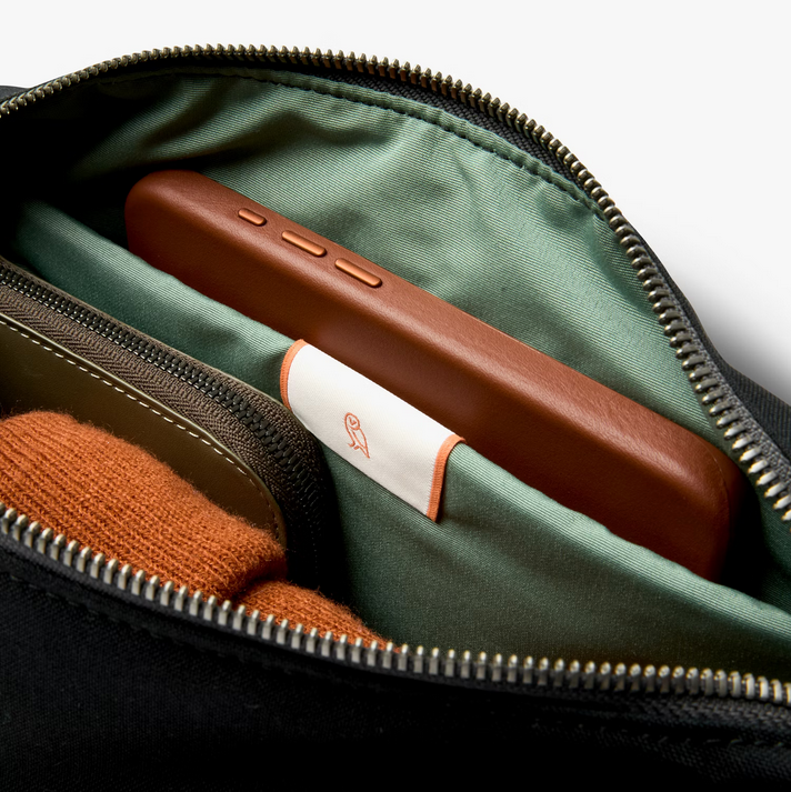 Bellroy Classic Sling 5L - Black - Stencil