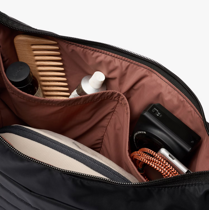 Bellroy Laneway Crescent Bag 7L - Black - Stencil