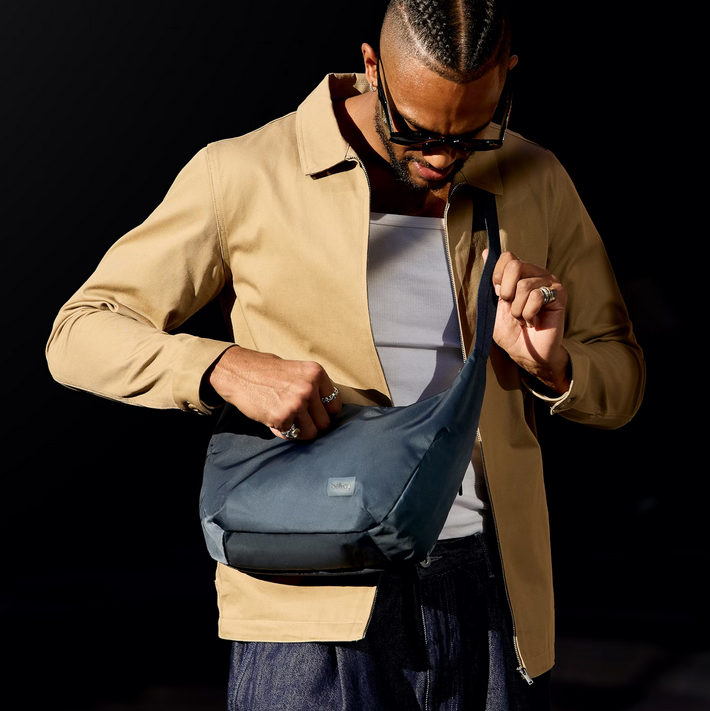 Bellroy Laneway Crescent Bag 7L - Black - Stencil