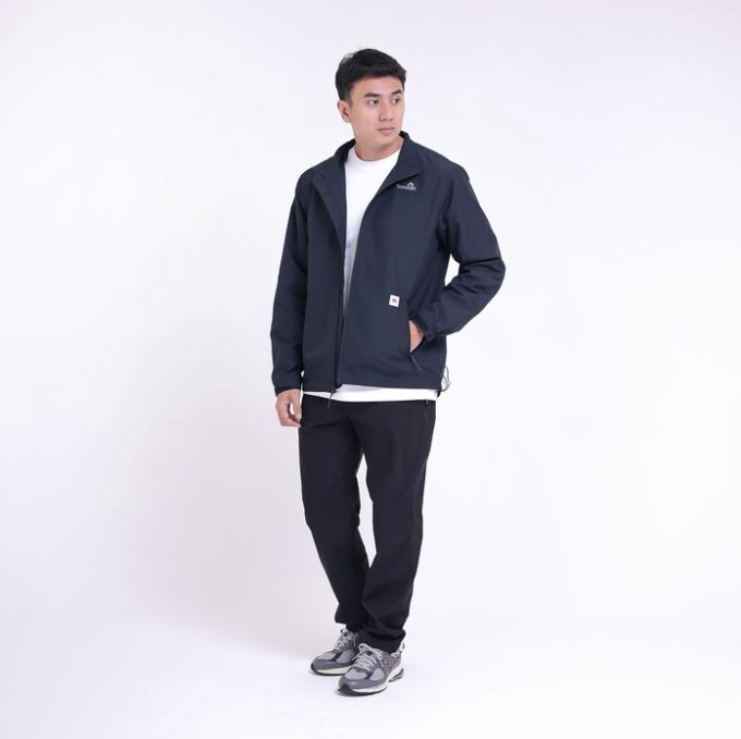 Troveast Urban Outdoor Jacket Breathable Aerishell Series Berlin - Black