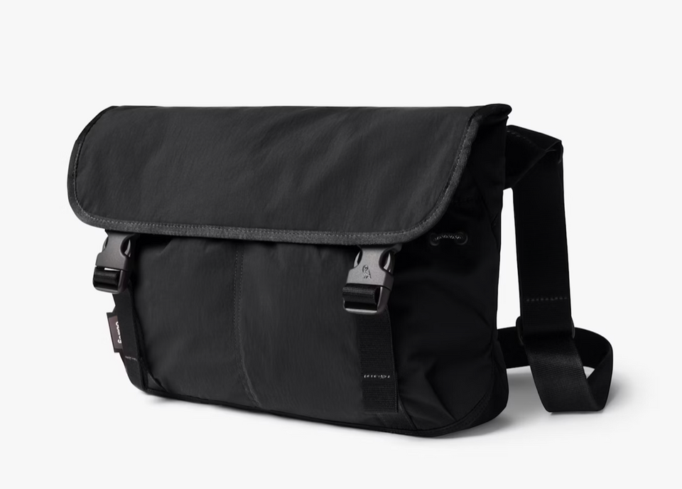 Bellroy Cinch Messenger - Black