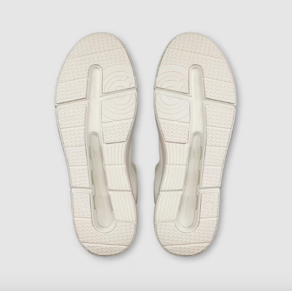 On THE ROGER Advantage Women's - White/White