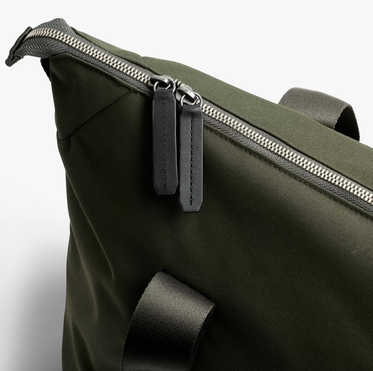 Bellroy Classic Getaway Bag - Olive - Stencil