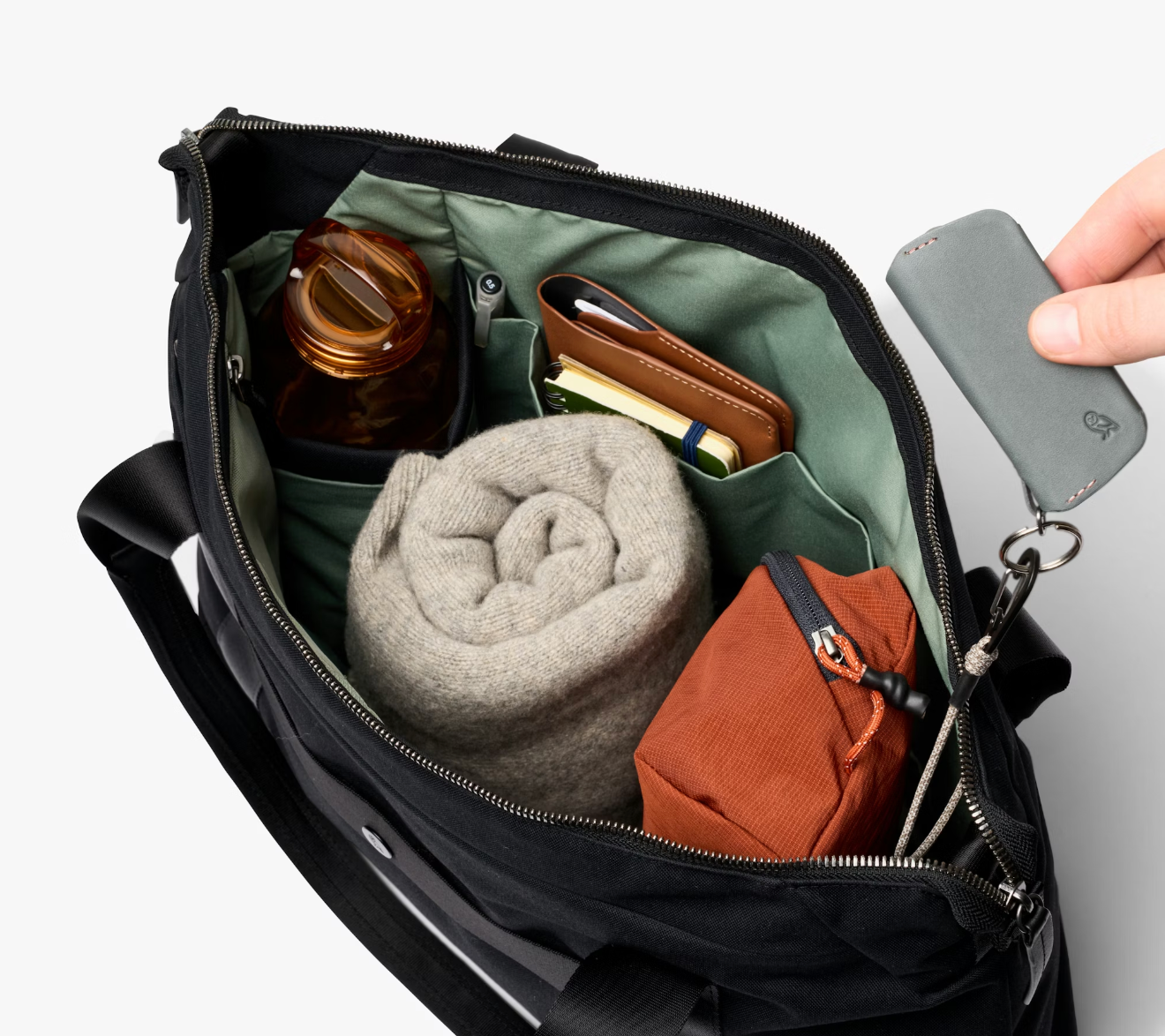 Bellroy Classic Tote (Second Edition) - Black - Stencil