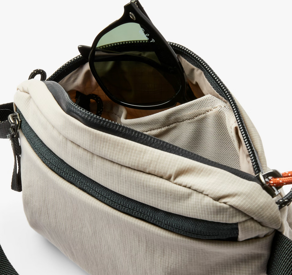 Bellroy Lite Belt Bag - Ash