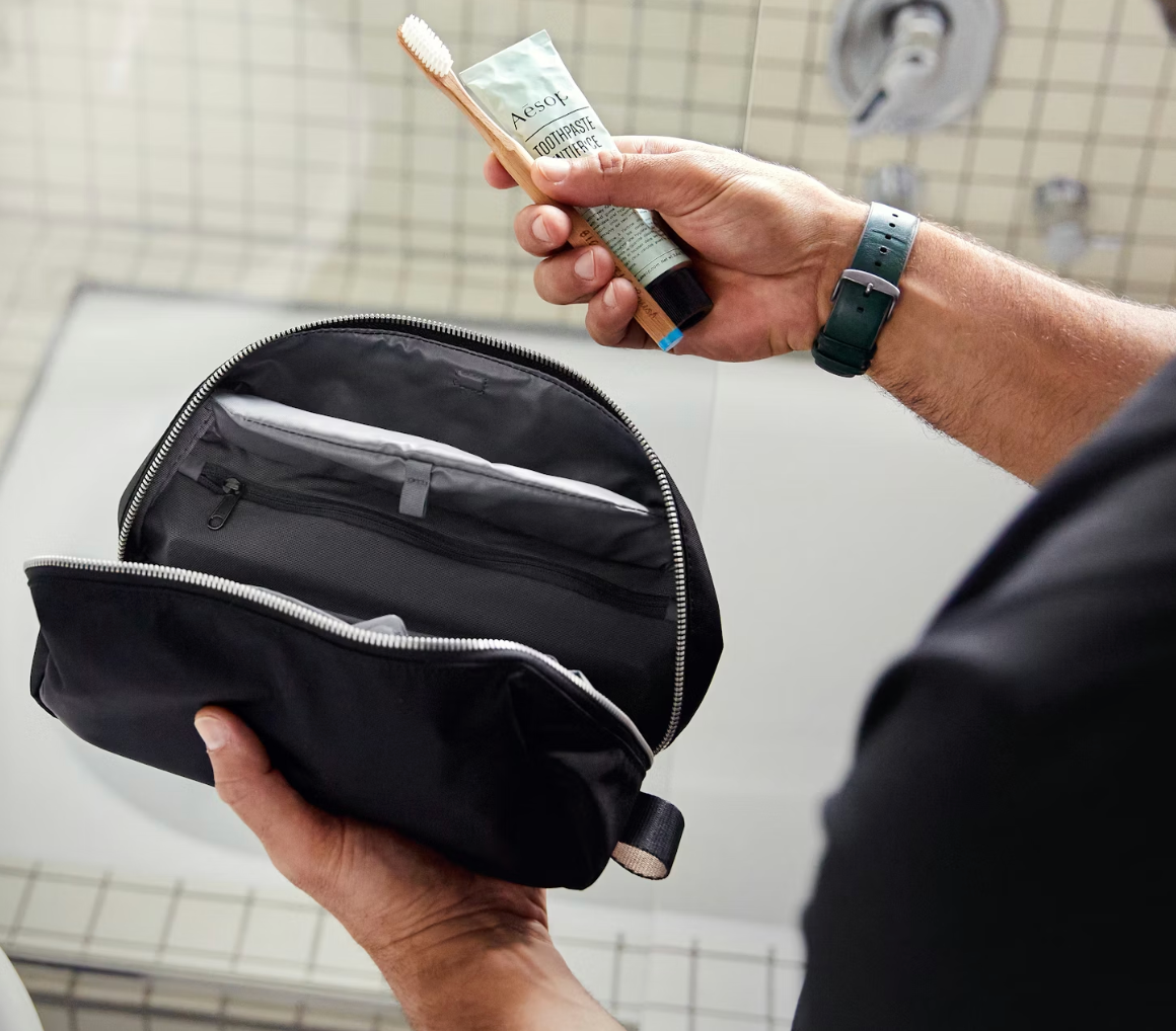 Bellroy Toiletry Kit Plus - Black - Stencil